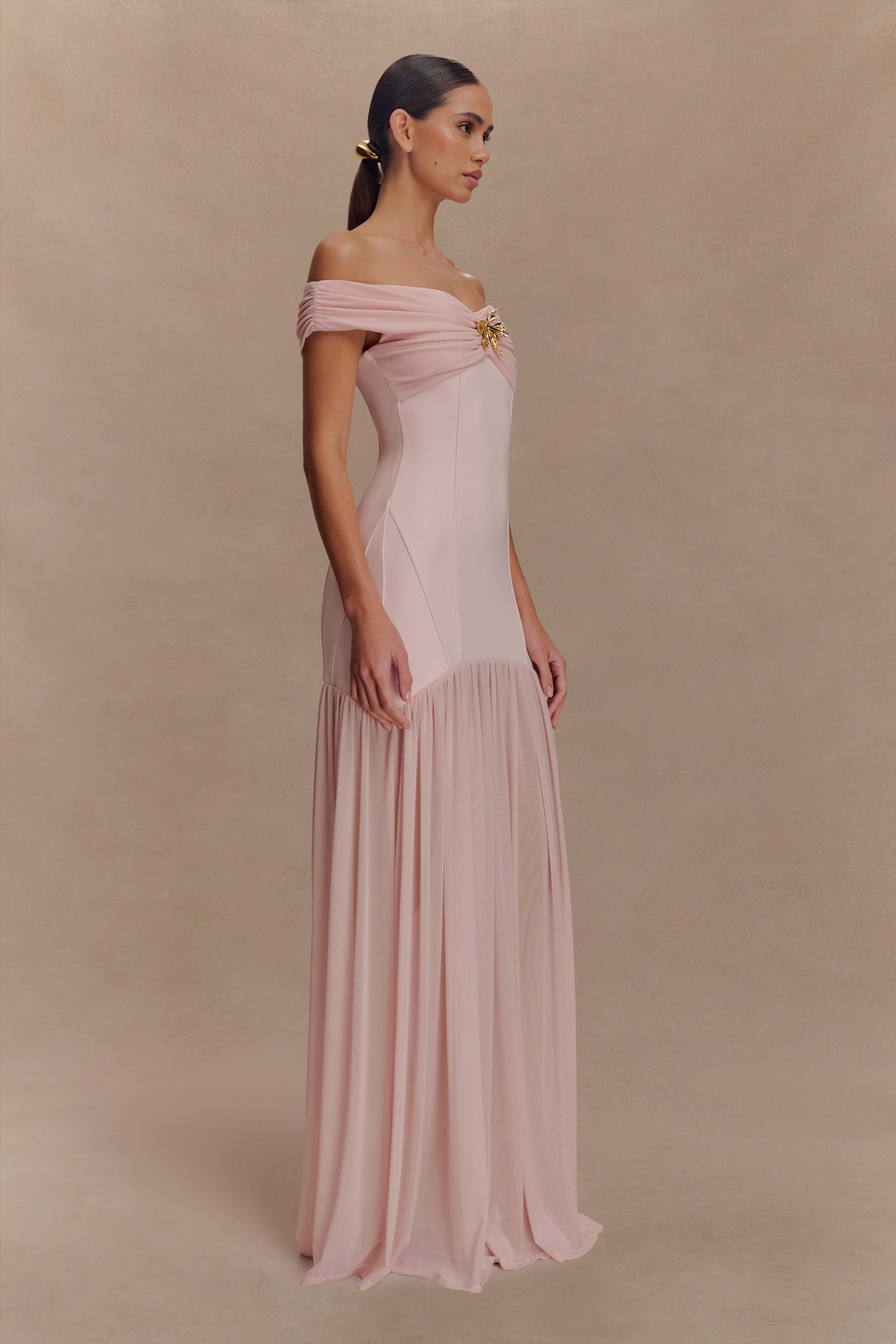 KELLIE - OFF SHOULDER CREPE MAXI DRESS