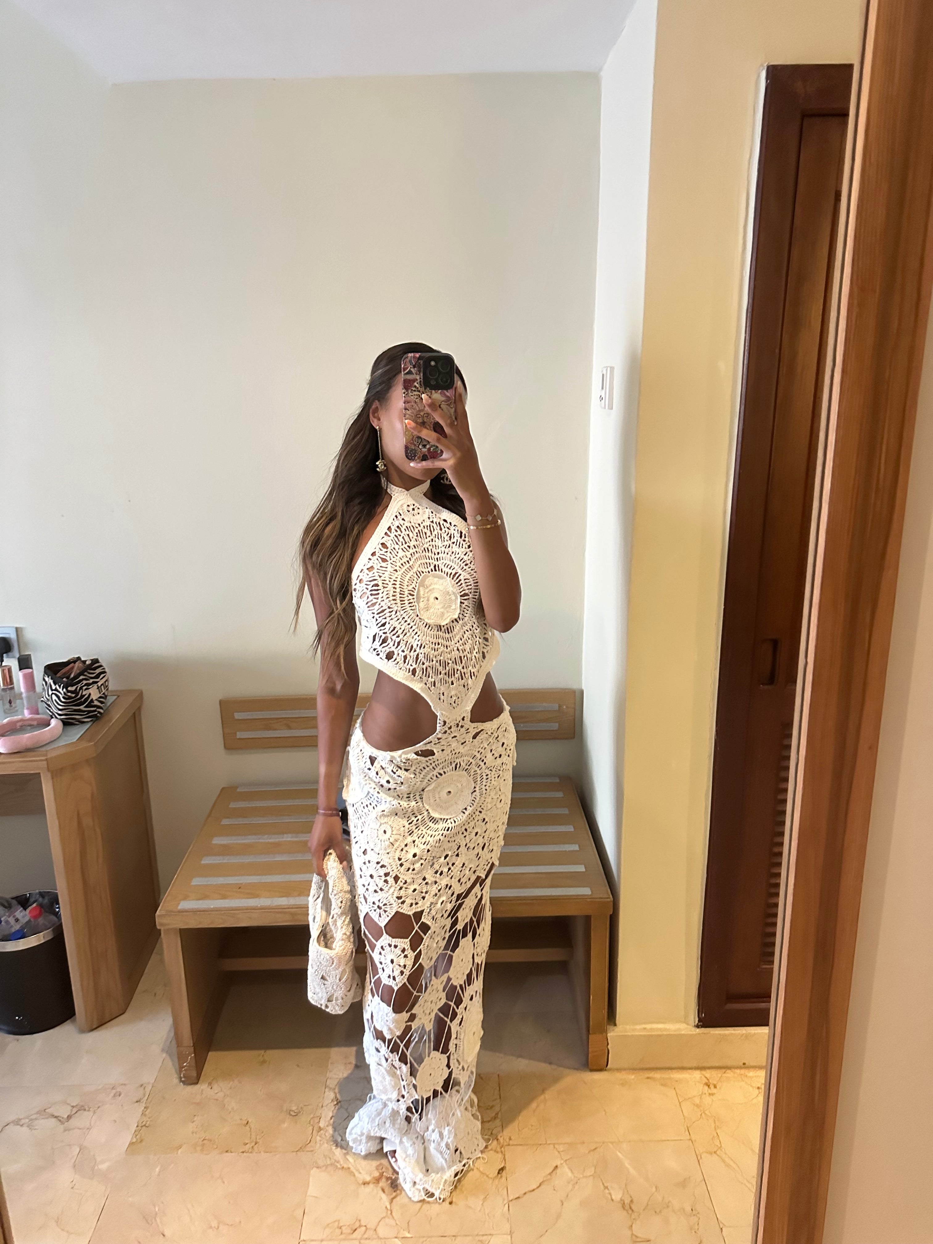 ALORA - LACE MAXI DRESS